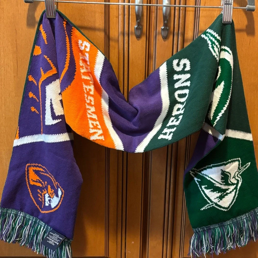 Hobart and William Smith Colleges Scarf